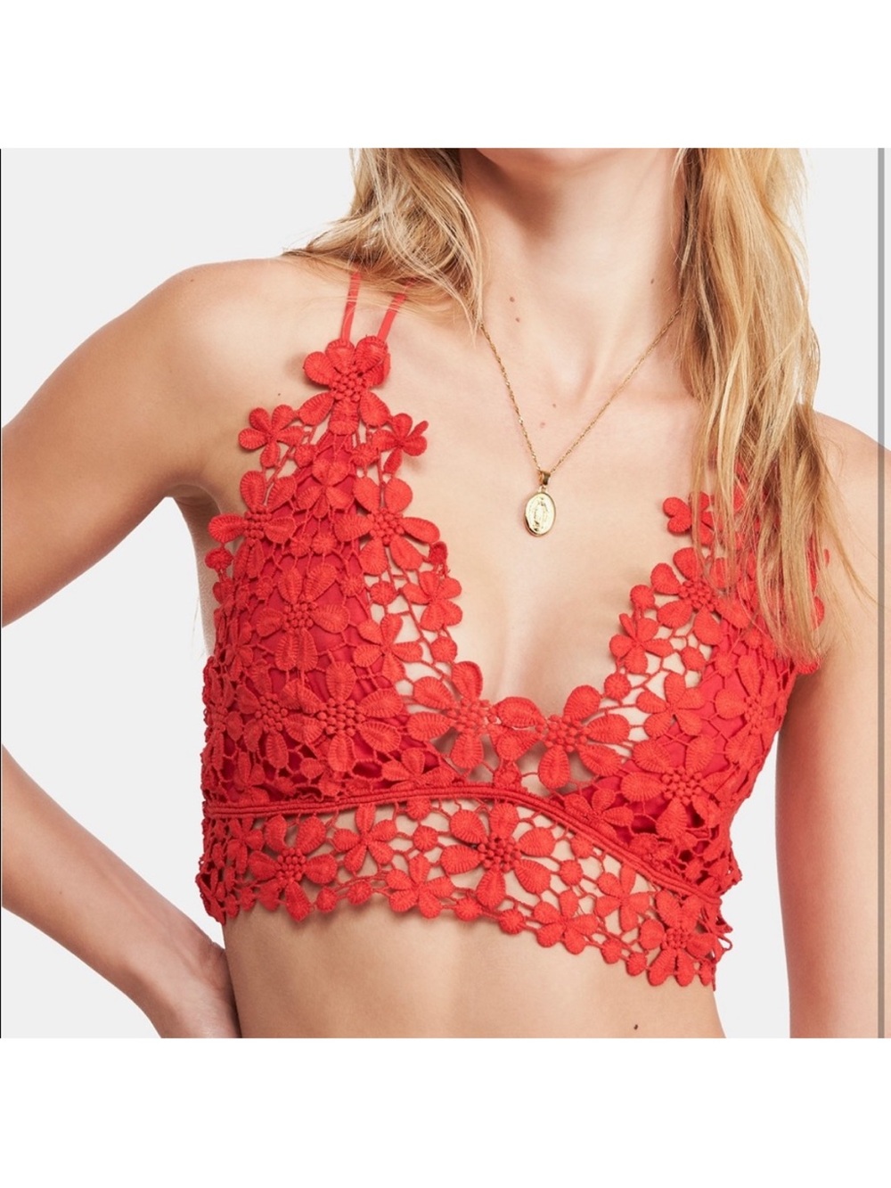 Free People Miss Dazie Red Daisy Floral Crochet Bralette Medium